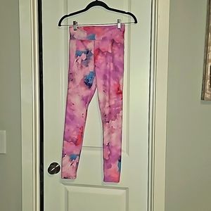 Old Navy Active Powersport Size 10/12 Girls Pink/Blue tie dye Hi-Rise Like New